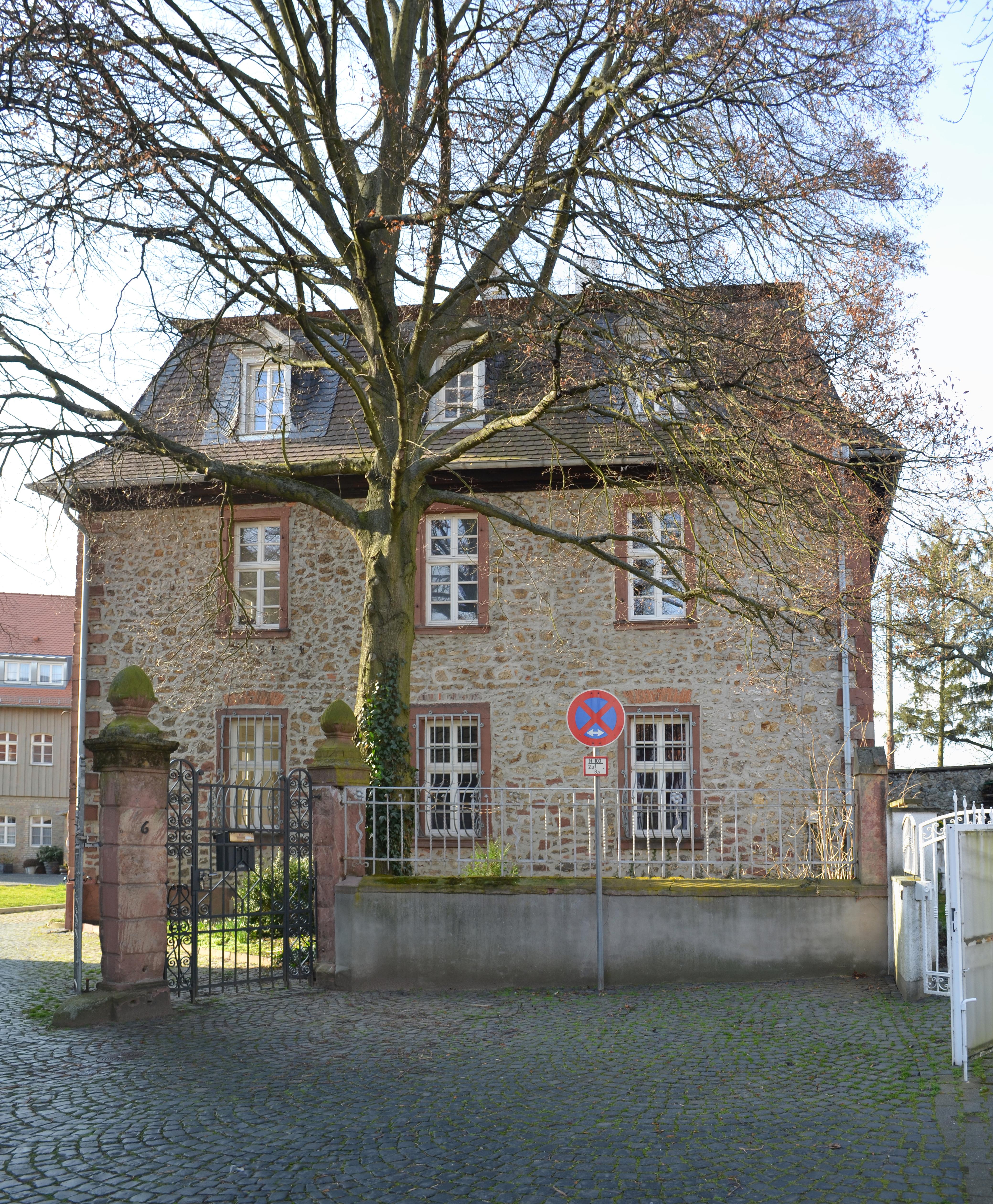 Schloss Massenheim