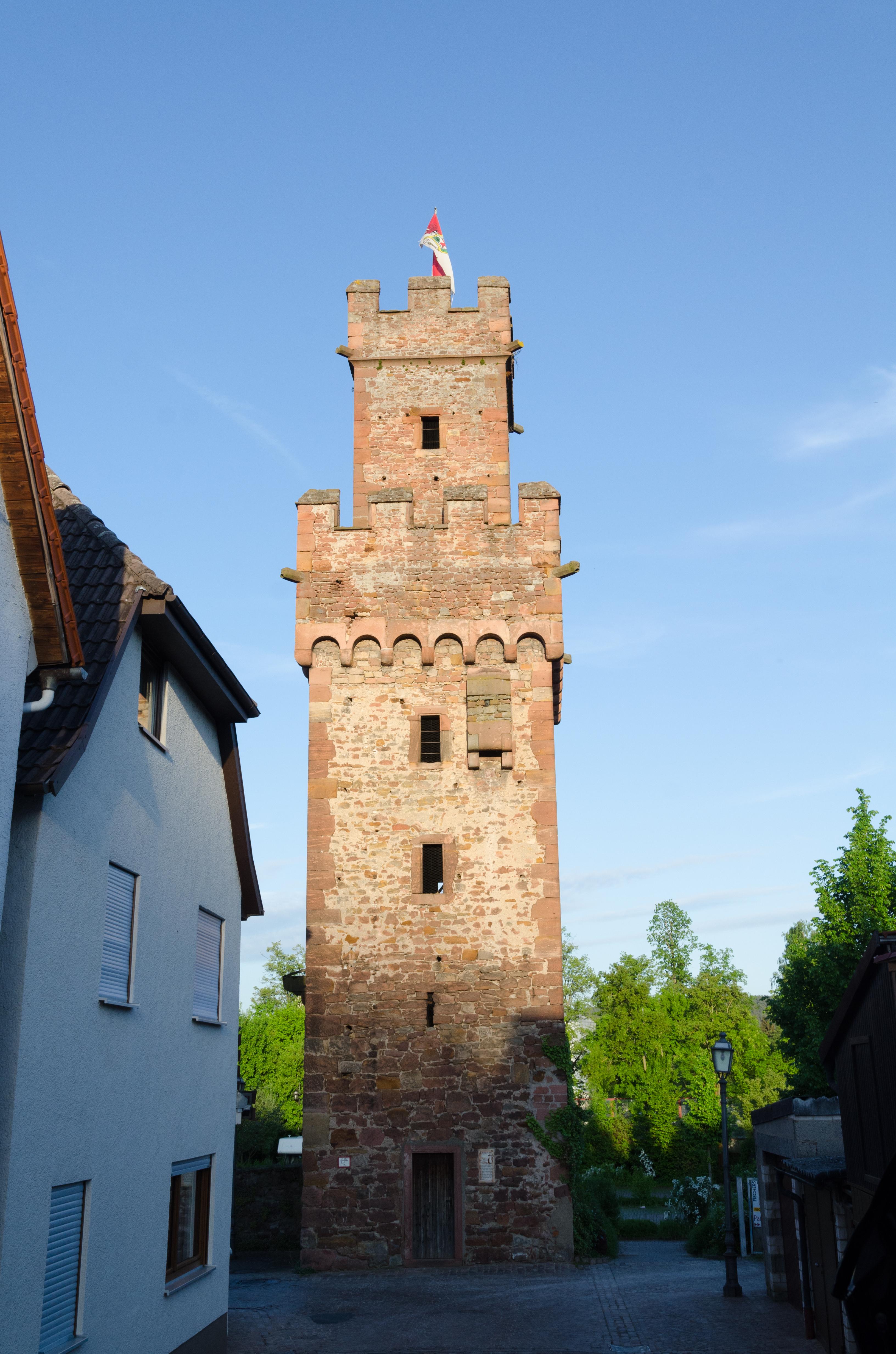 Almosenturm