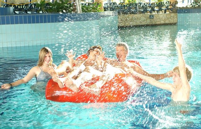 das Indoor-Tauchzentrum im Monte Mare