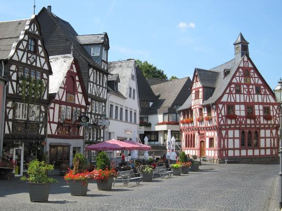 das Rathaus